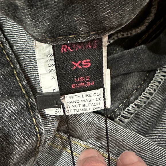 Teen Dark Gray Wide Leg Cargo Jeans Star Print XS - Picture 6 of 15